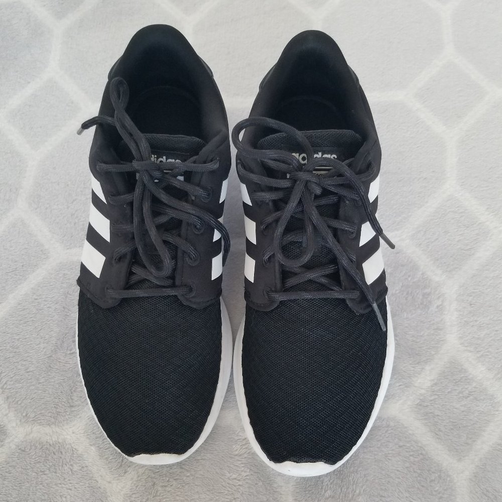 Adidas QT Racer Women's Cloud Foam Comfort size 7 black